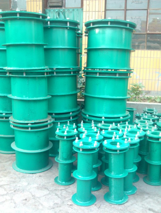 不同口徑柔性<a href=http://www.m.yw25je.com target=_blank class=infotextkey>防水套管</a>對比圖